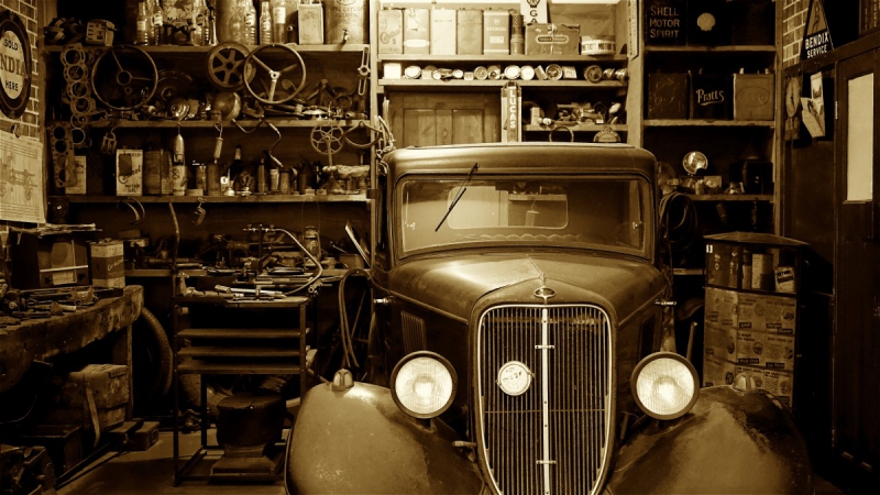 boutique-VILLARS SUR VAR-min_antique_auto_automobile_automotive_car_classic_equipment_fix-1169797